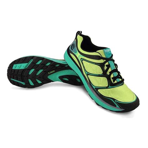 wide toebox cushioned shoes